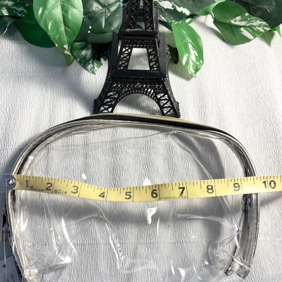 NWT Cosmetic faux snake skin bags, travel bags, cosmetic storage bags - Picture 4 of 10